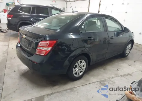 2017 Chevrolet Sonic Ls Auto из США, поврежденный, VIN 1G1JB5SHXH4151794